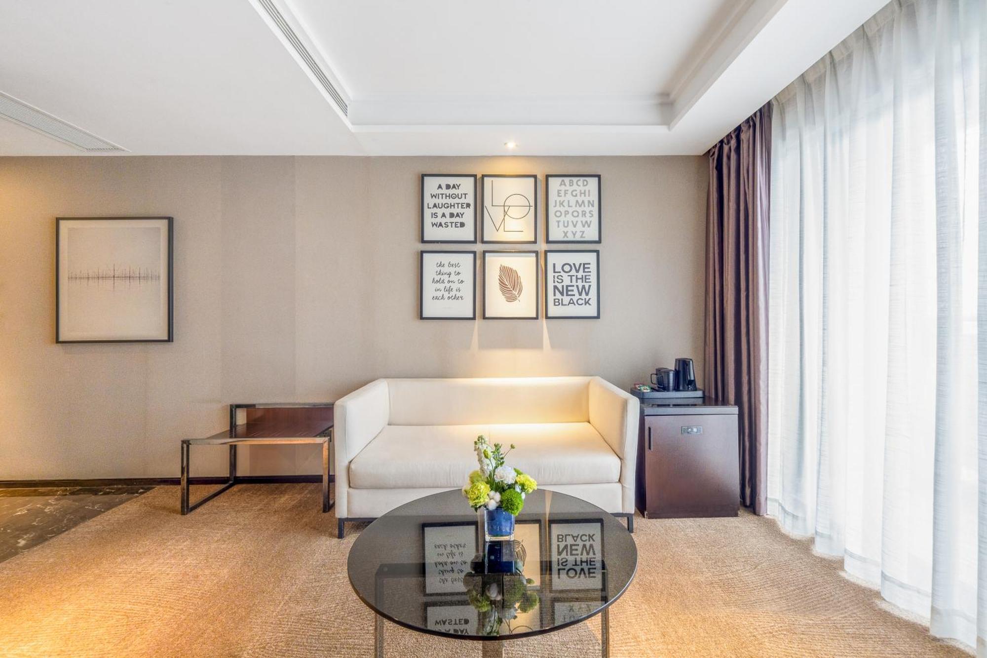 Zhonghao International Hotel Sencsen Kültér fotó
