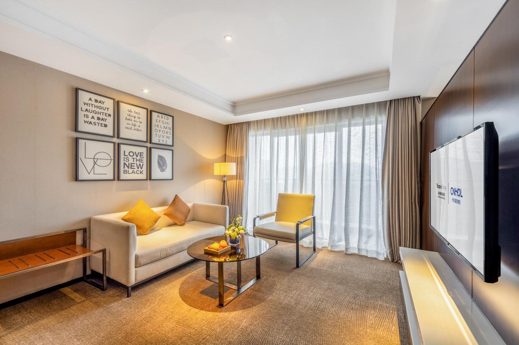 Zhonghao International Hotel Sencsen Kültér fotó